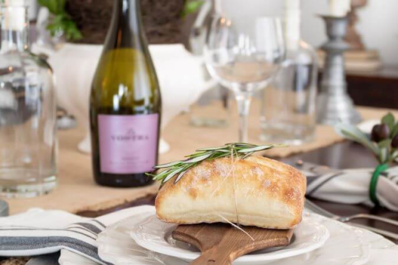 Guide to Hosting a Summer Dinner Party